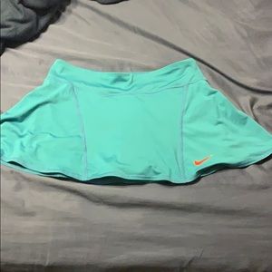Teal Nike Dri-fit Skort. Medium